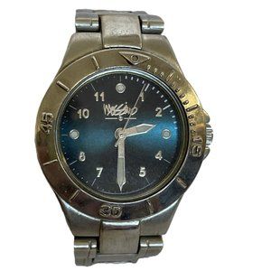 Mossimo Watch: Water Resistant, Glow Marks, New Battery! (Excellent Condition)